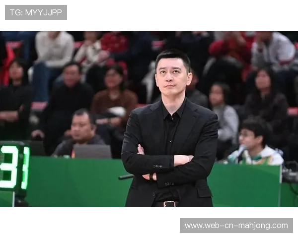 杨鸣卸任辽宁主帅转任解说员，球队战绩滑坡与财政压力成离职主因